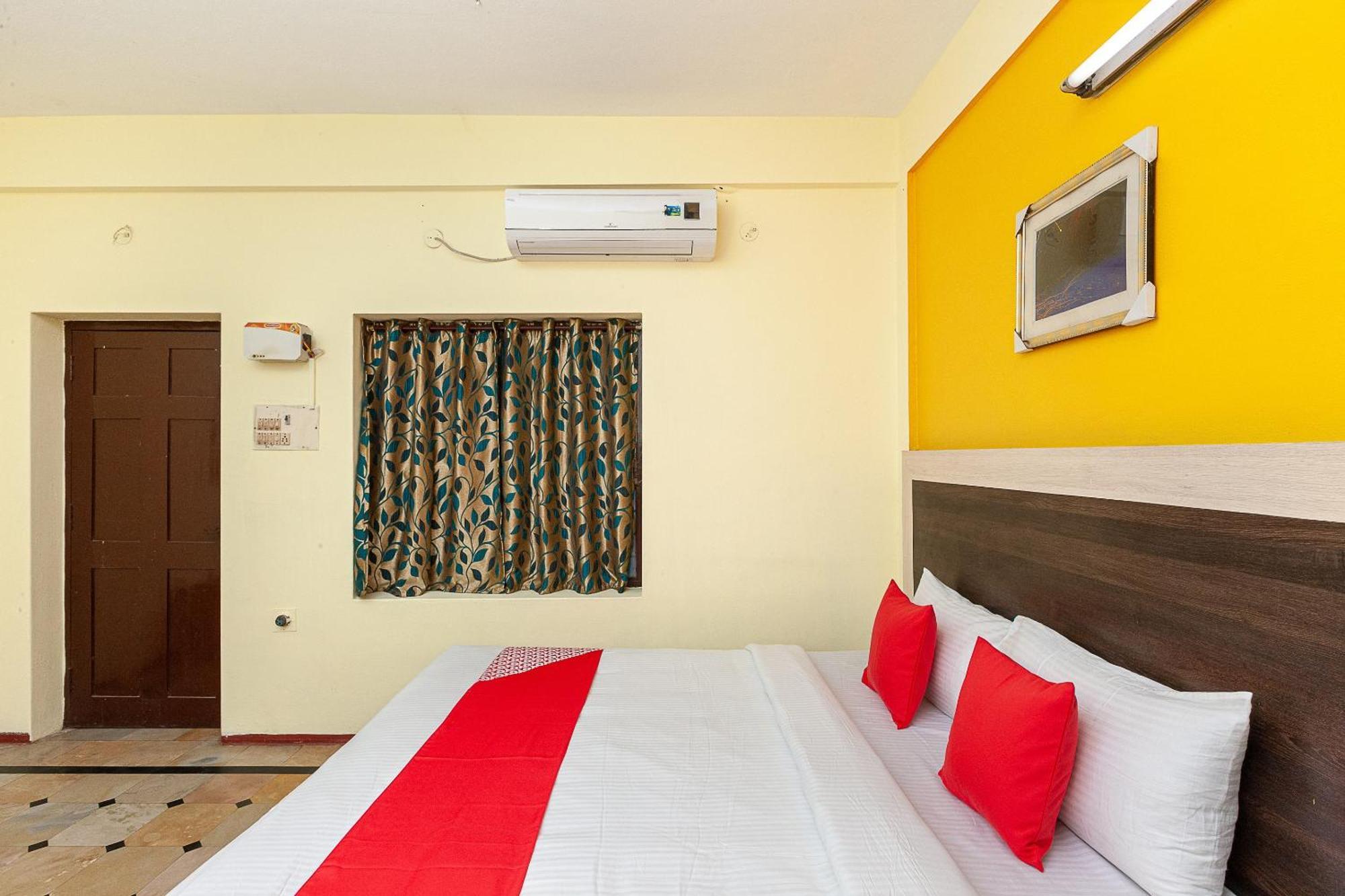 Collection O Ammayi Hotels & Resorts Tiruvannamalai Ngoại thất bức ảnh